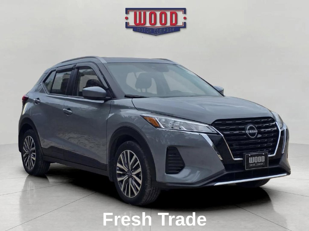 Used 2024 Nissan Kicks SV