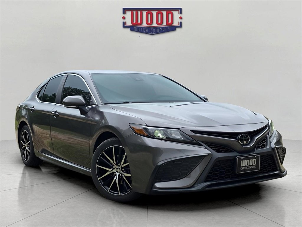 Used 2022 Toyota Camry SE