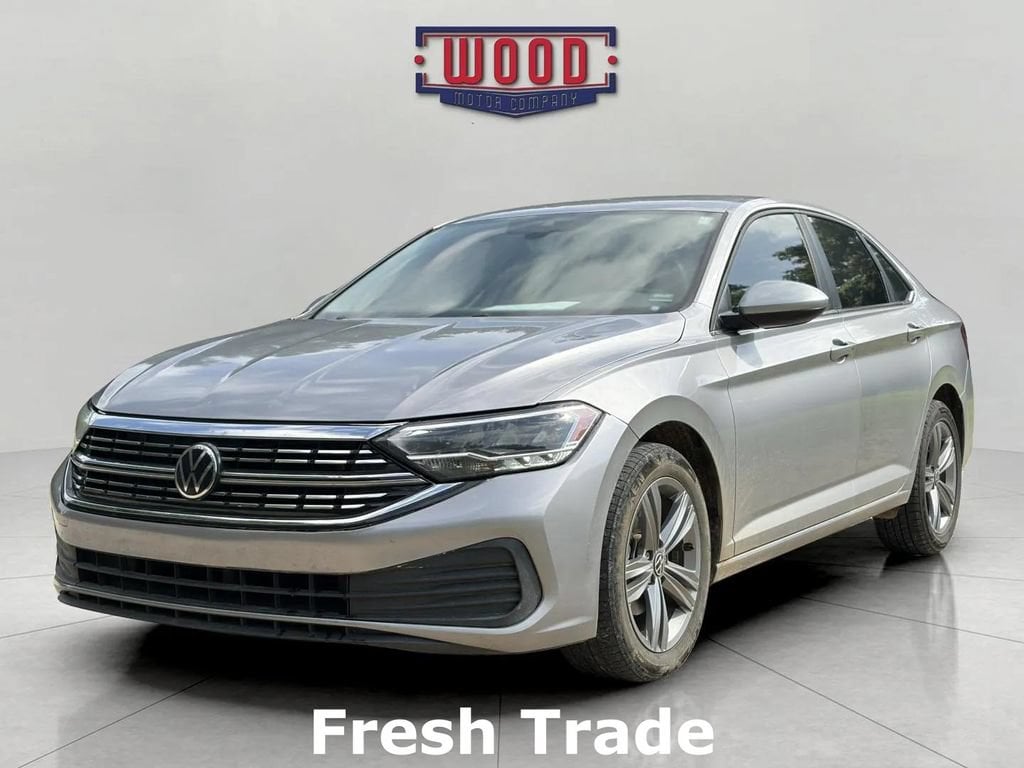 Used 2024 Volkswagen Jetta SE