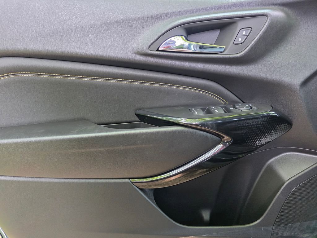 2026 Chevrolet Trax LT - Photo 13