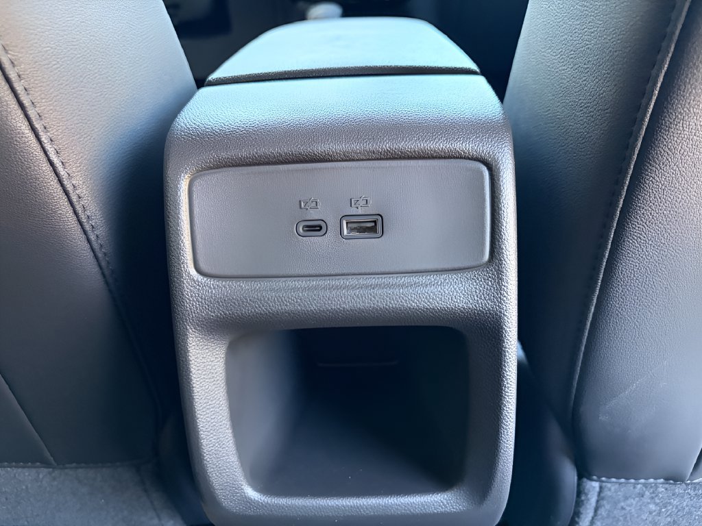 2026 Chevrolet Trax LT - Photo 9