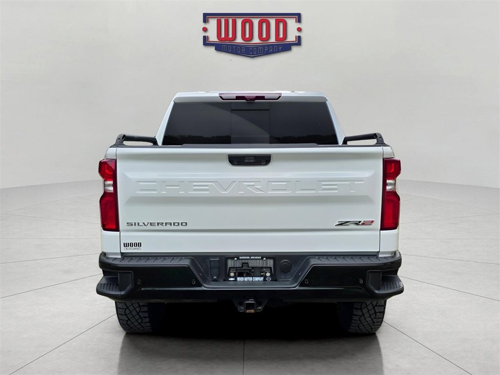 2024 Chevrolet Silverado 1500 ZR2 photo 3