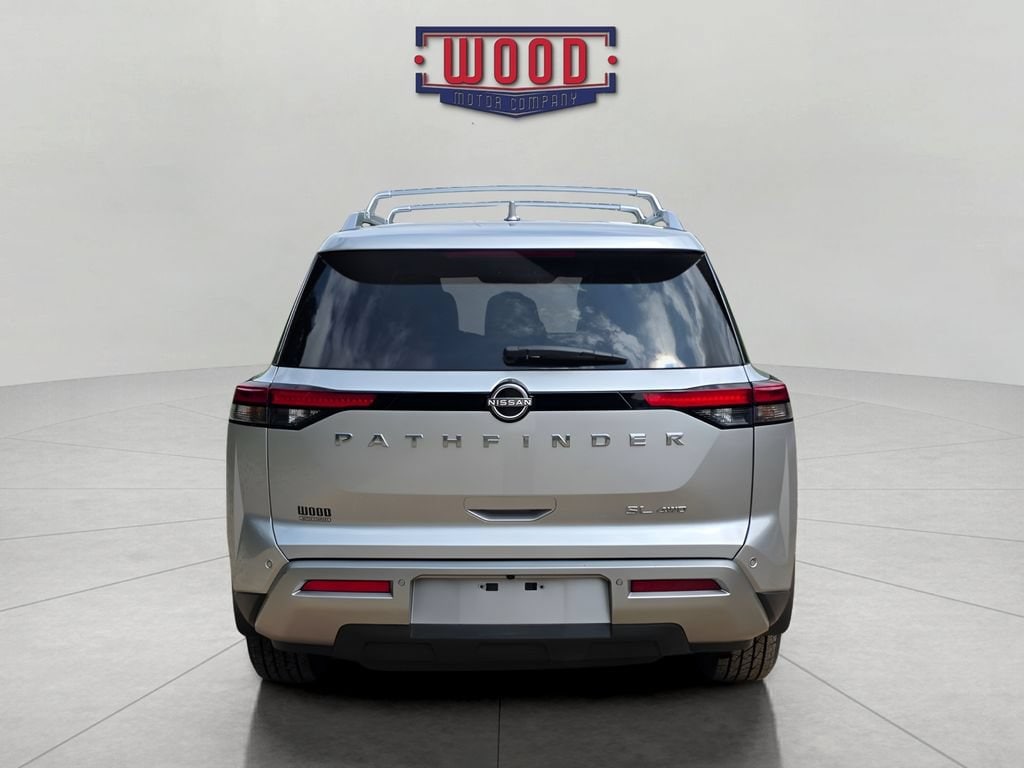 Used 2023 Nissan Pathfinder SL