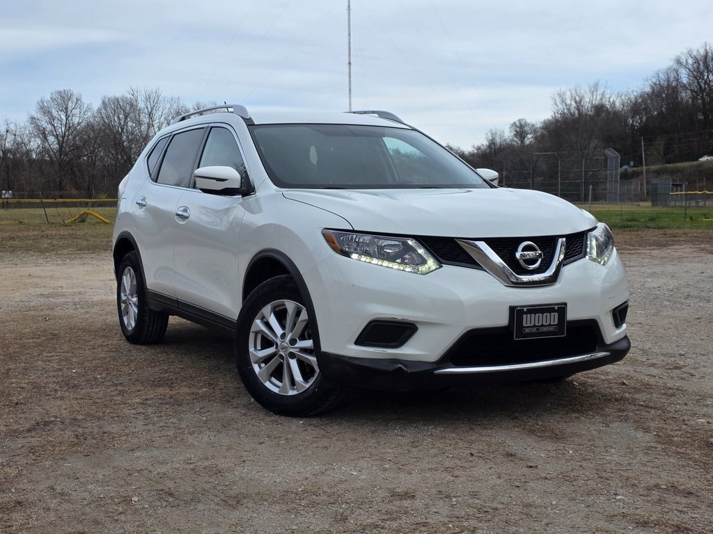 Used 2016 Nissan Rogue SV