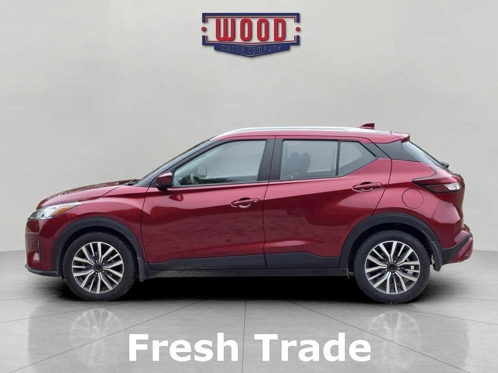 Used 2023 Nissan Kicks SV
