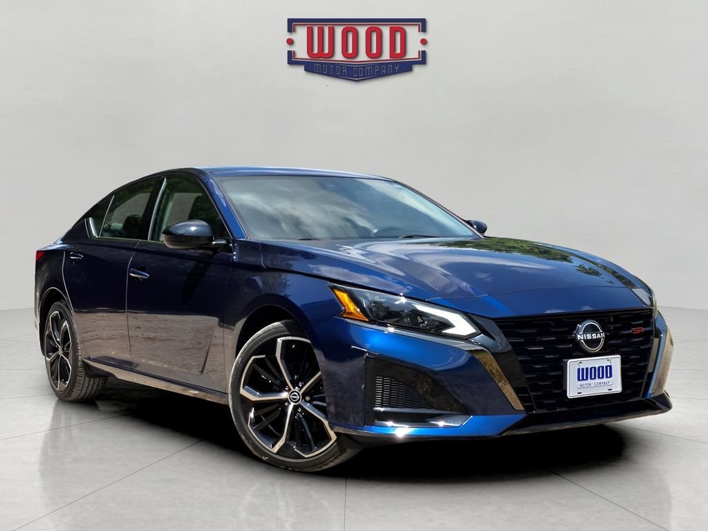 Used 2023 Nissan Altima 2.5 SR