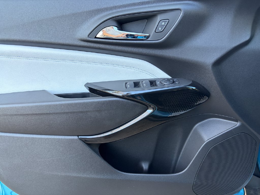 2026 Chevrolet Trax LT - Photo 14