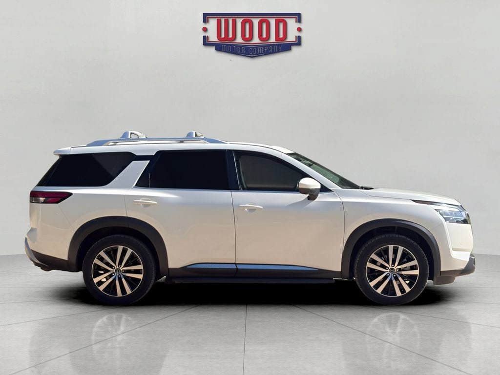 Used 2023 Nissan Pathfinder Platinum