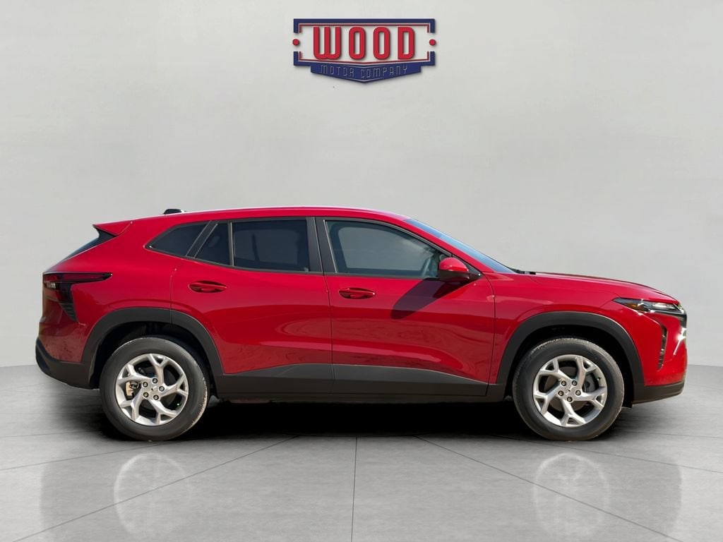 New 2026 Chevrolet Trax LS SUV