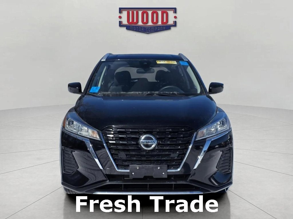 Used 2021 Nissan Kicks SV