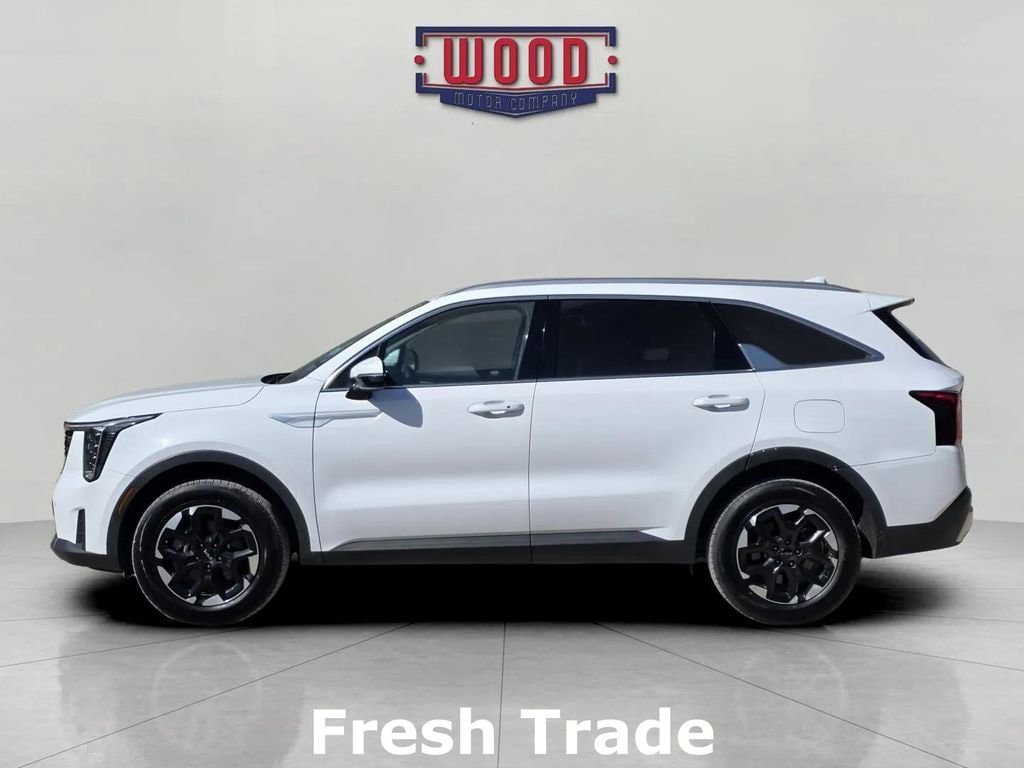 Used 2024 Kia Sorento S