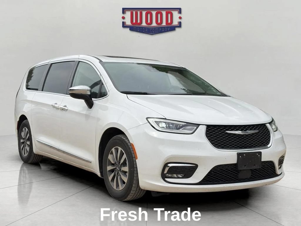 Used 2023 Chrysler Pacifica Hybrid Limited