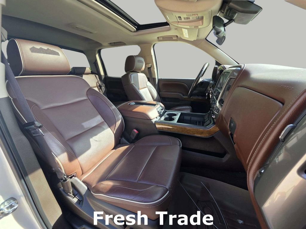 2015 Chevrolet Silverado 1500 High Country - Photo 9