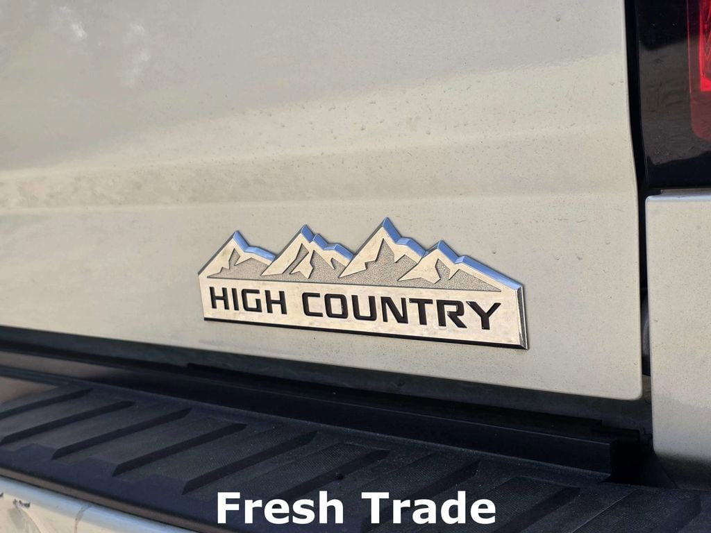 2015 Chevrolet Silverado 1500 High Country - Photo 7