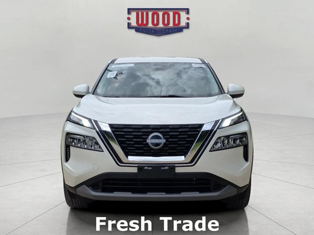 Used 2023 Nissan Rogue SV