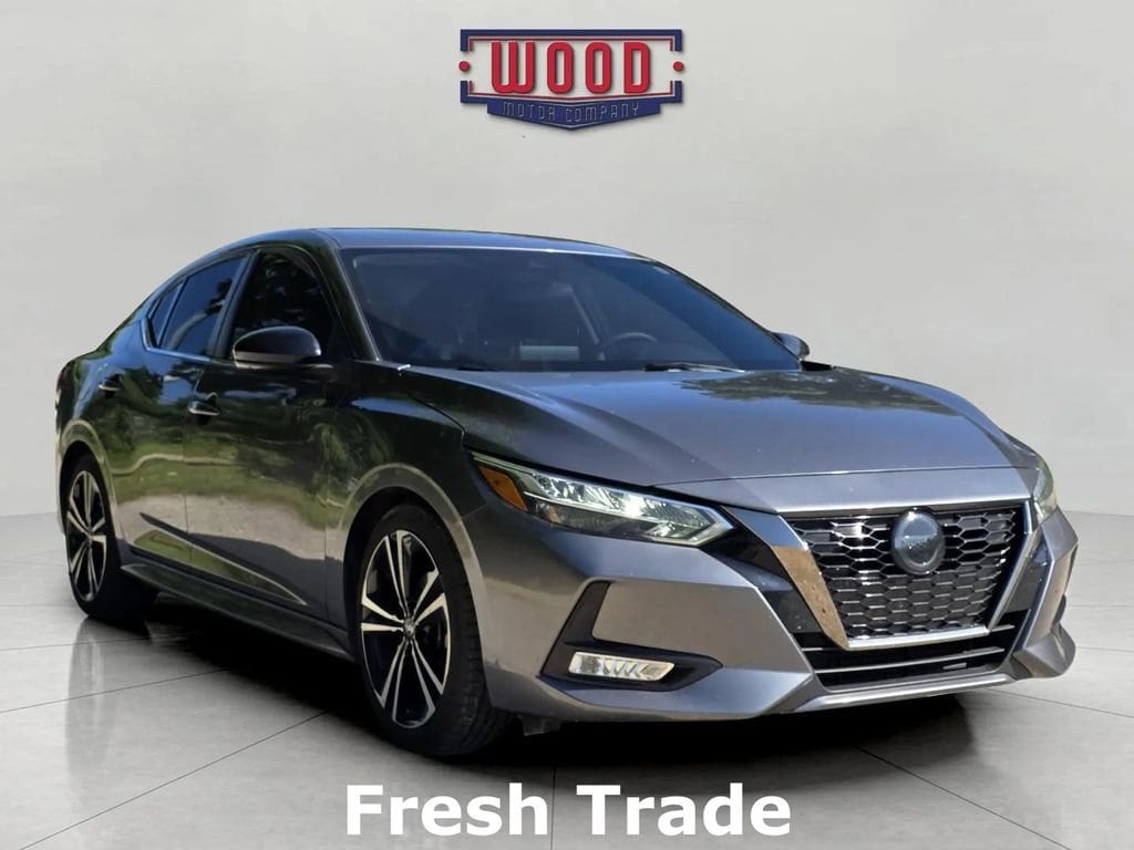 2023 Nissan Sentra SR CVT's photo
