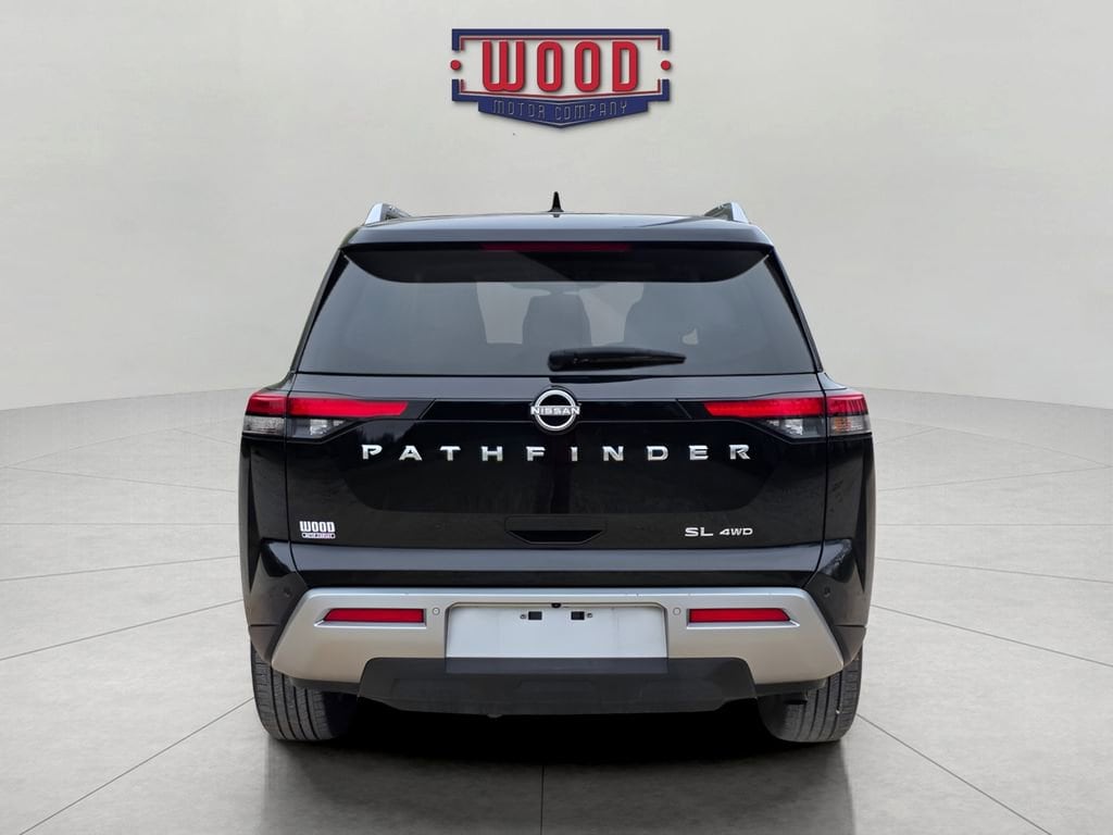 Used 2025 Nissan Pathfinder SL