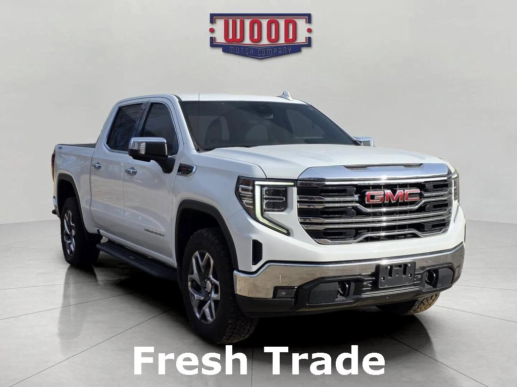 2023 GMC Sierra 1500 SLT's photo