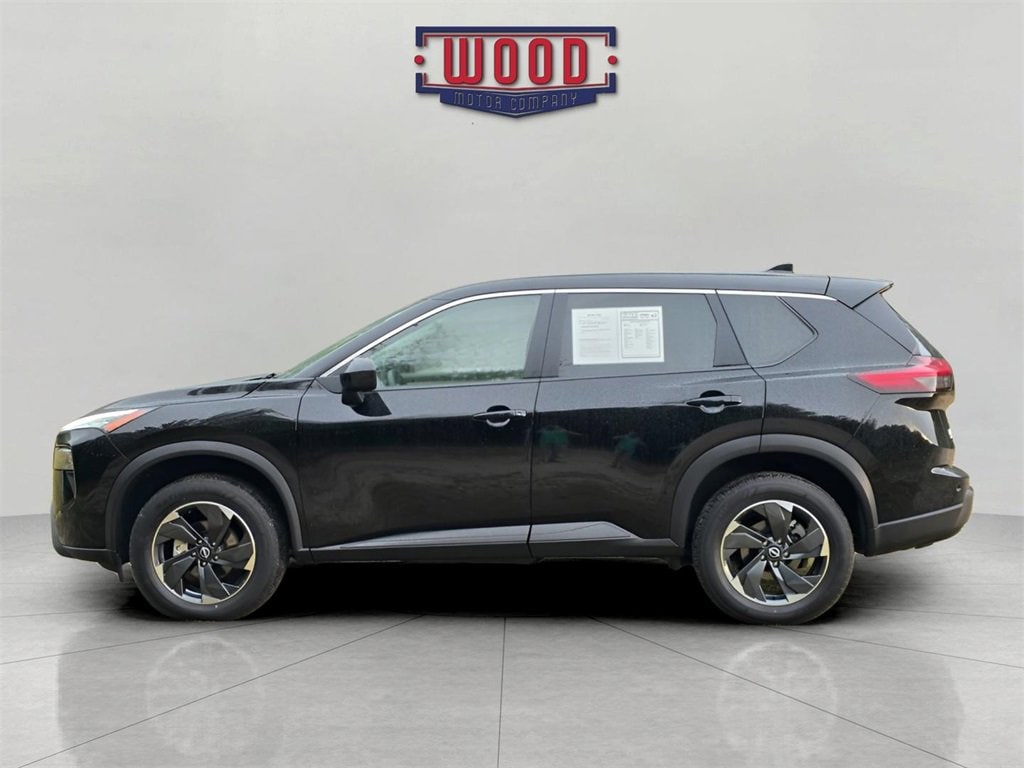 Used 2024 Nissan Rogue SV