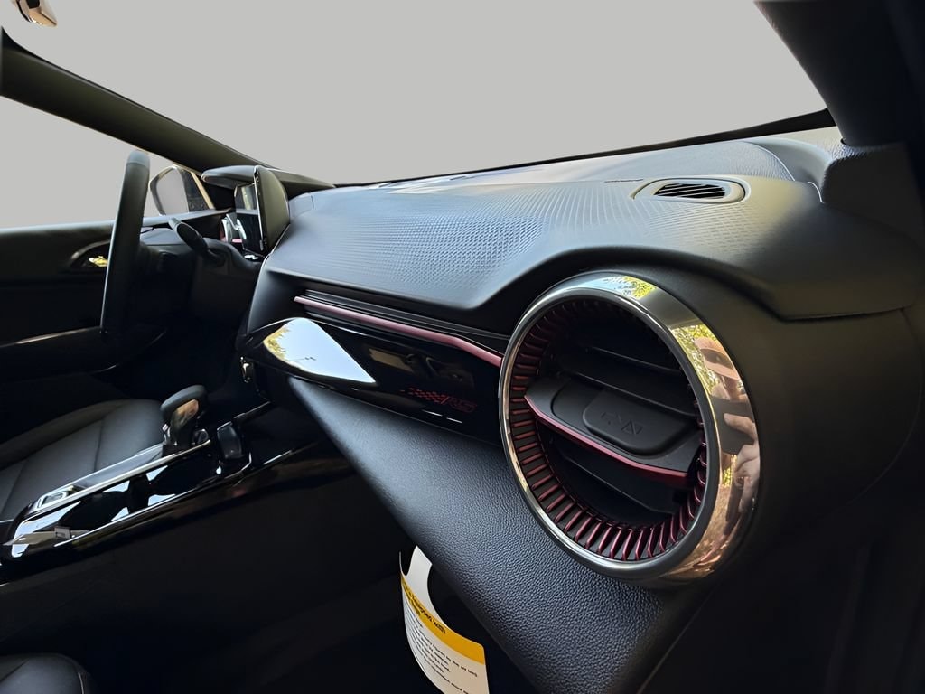 2026 Chevrolet Trax RS - Photo 11