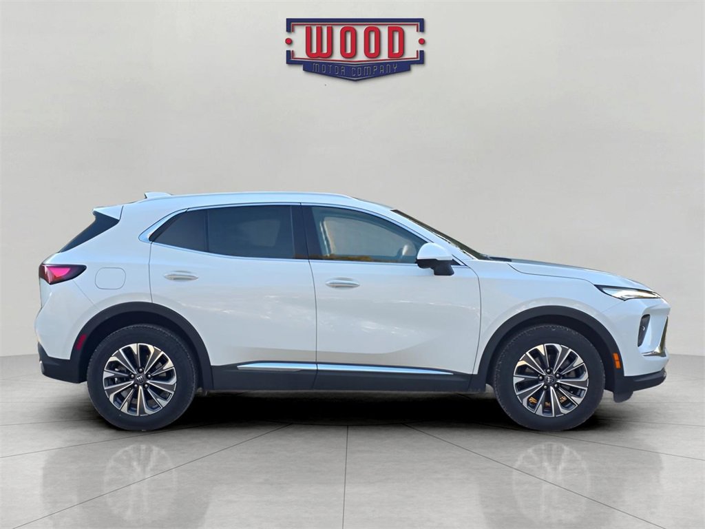 2024 Buick Envision Preferred photo 2