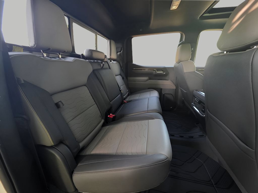 2026 Chevrolet Silverado 1500 ZR2 - Photo 7