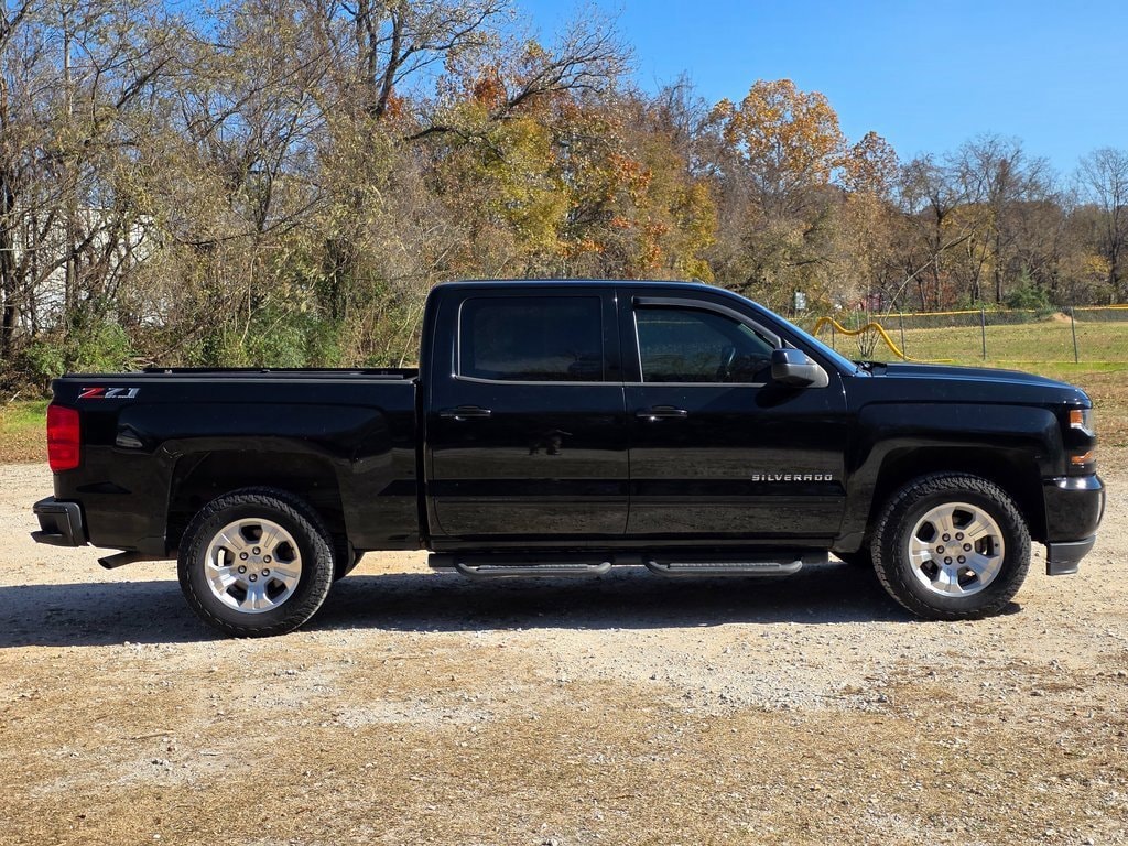 Used 2018 Chevrolet Silverado 1500 LT Truck