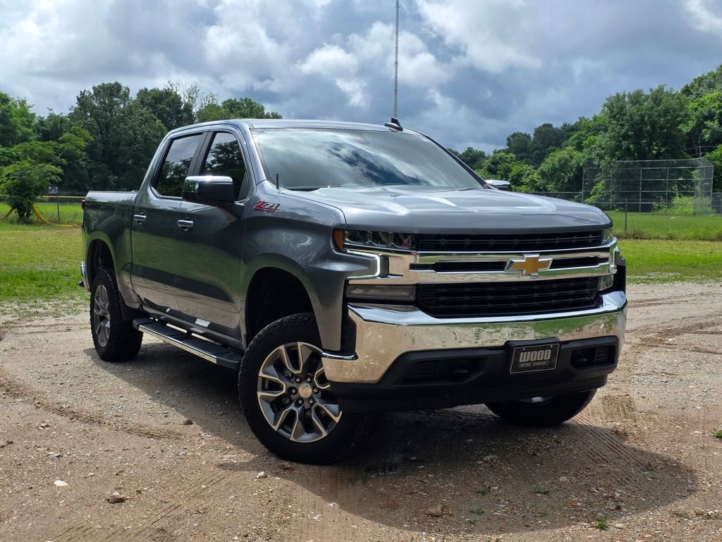 2021 Chevrolet Silverado 1500 LT 4X4 Crew Cab Short Box's photo