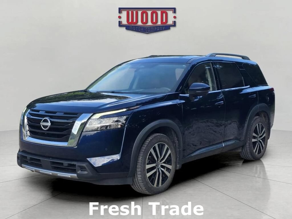 Used 2023 Nissan Pathfinder Platinum