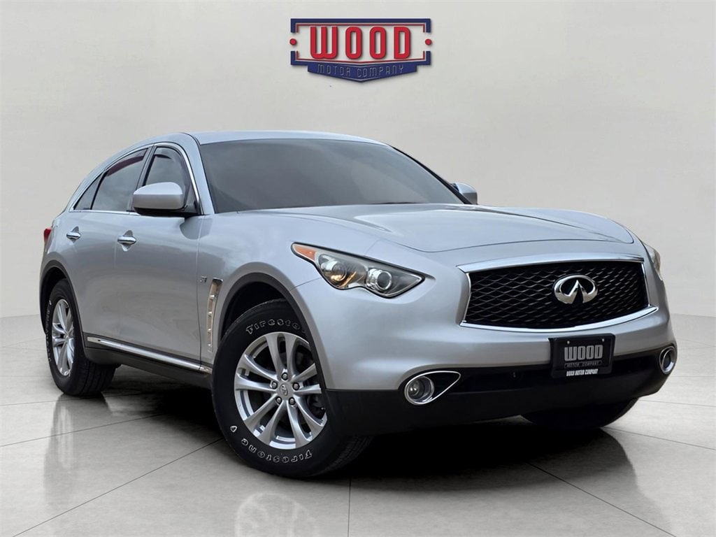 2017 INFINITI QX70 Base's photo