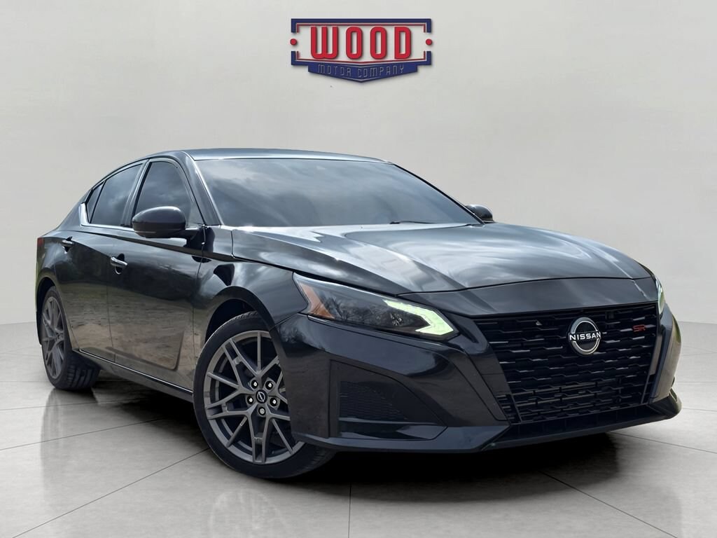 Used 2023 Nissan Altima 2.0 SR