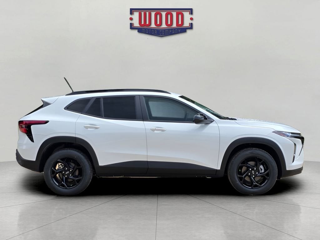 New 2026 Chevrolet Trax LT SUV