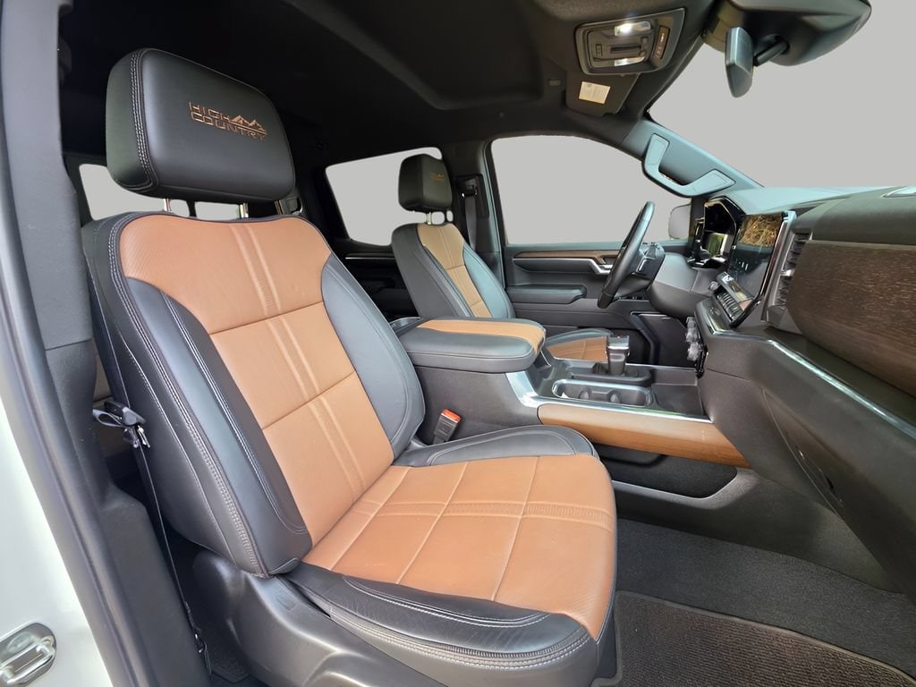 2024 Chevrolet Silverado 1500 High Country - Photo 11