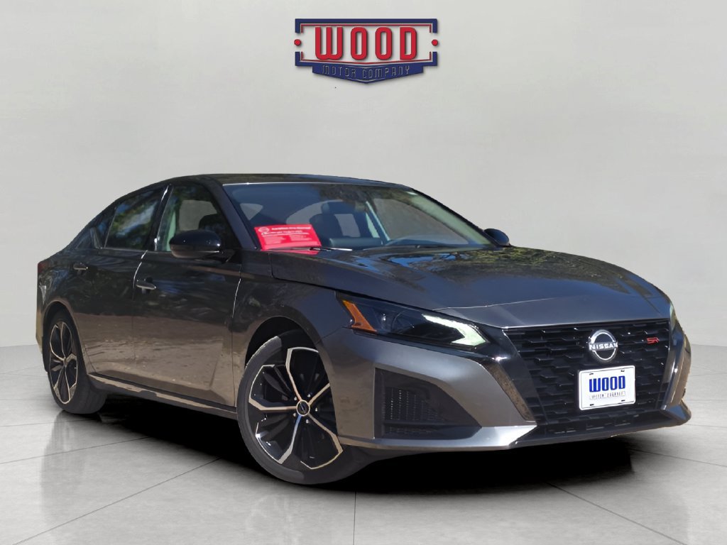 2025 Nissan Altima