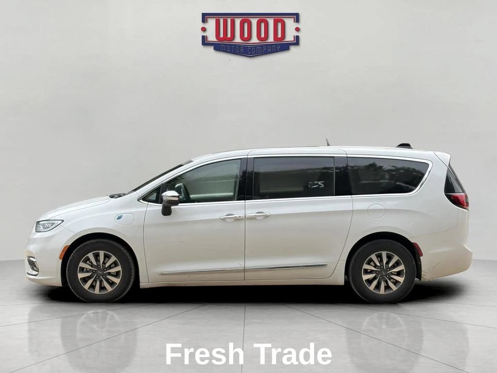 Used 2023 Chrysler Pacifica Hybrid Limited