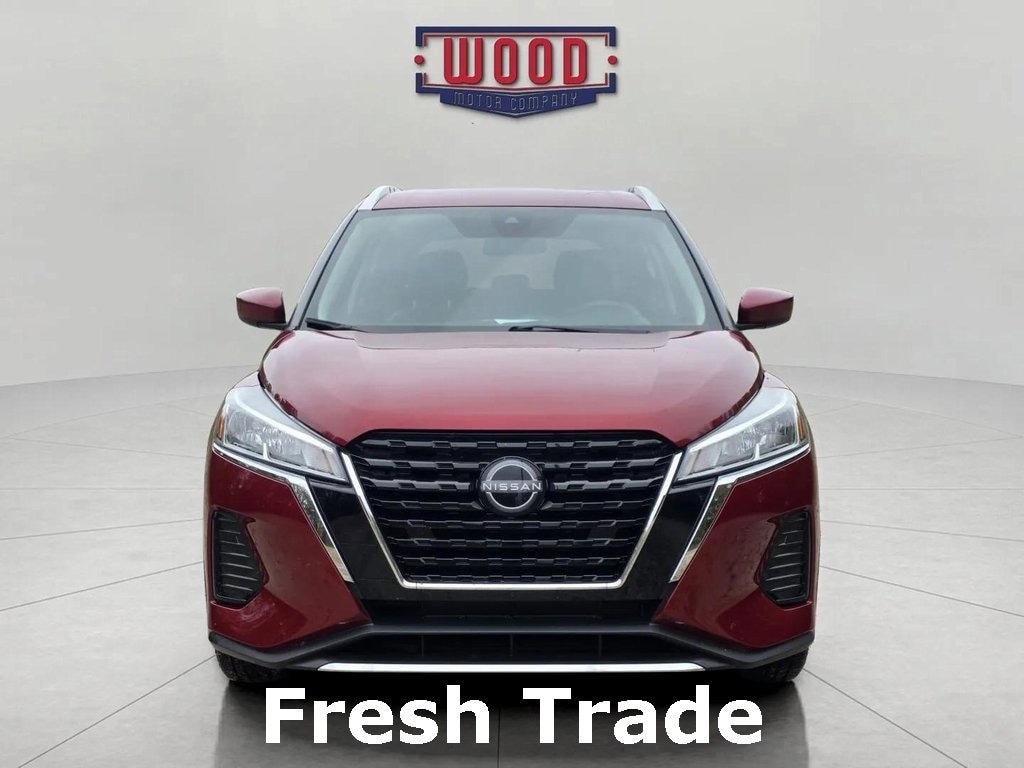 Used 2023 Nissan Kicks SV