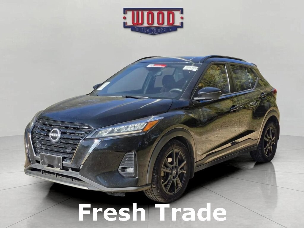 Used 2023 Nissan Kicks SR
