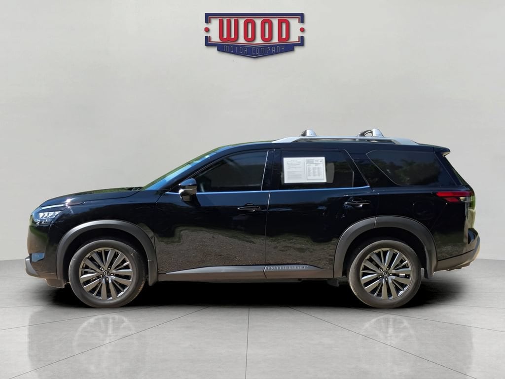 Used 2025 Nissan Pathfinder SL
