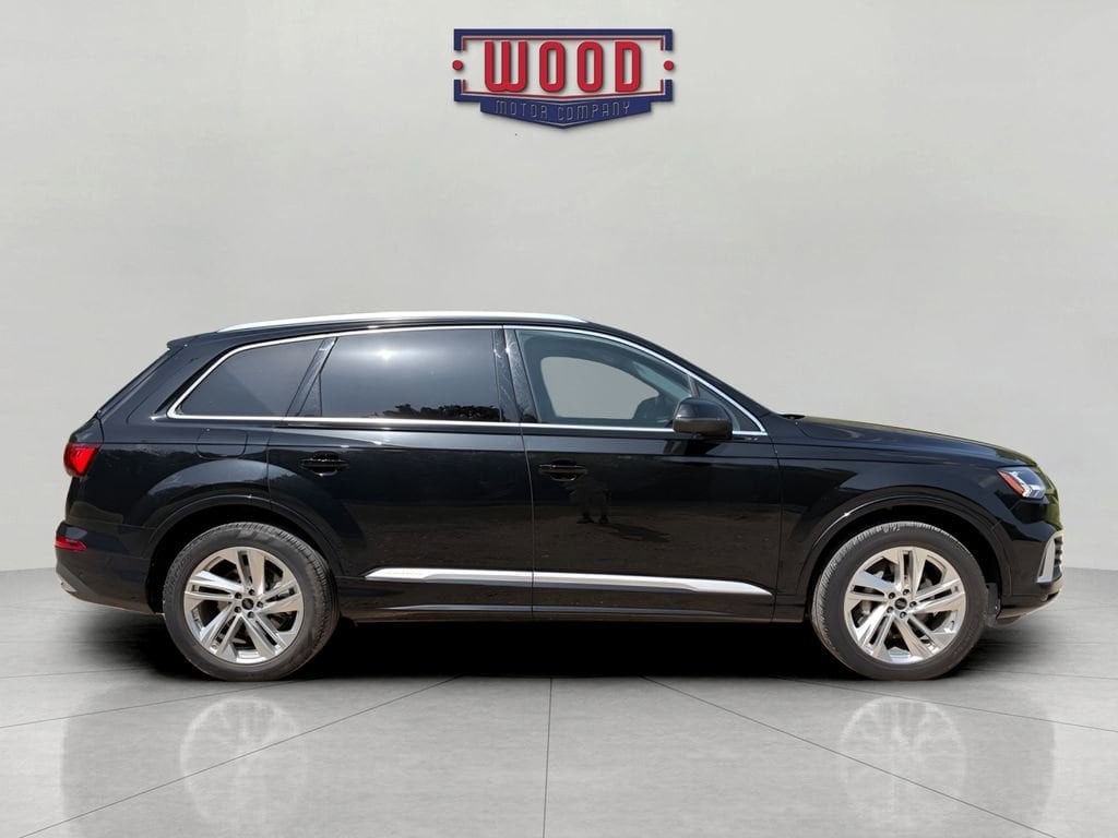 Used 2024 Audi Q7 Premium Plus