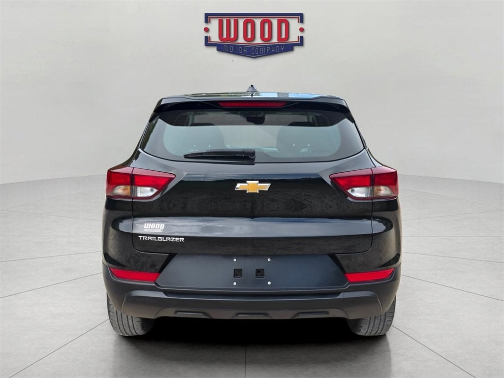 Used 2023 Chevrolet Trailblazer LS SUV