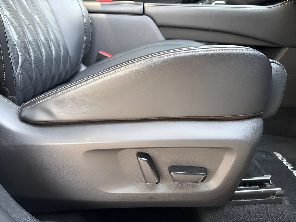 2023 Nissan Rogue Platinum - Photo 11