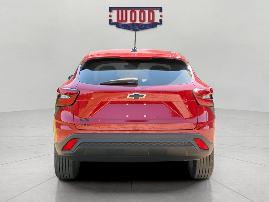 New 2026 Chevrolet Trax LS SUV