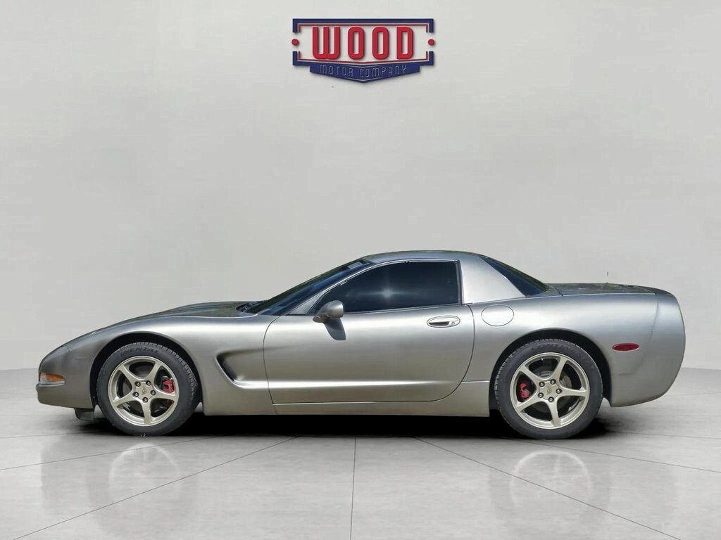 2000 Chevrolet Corvette Base Coupe photo 4