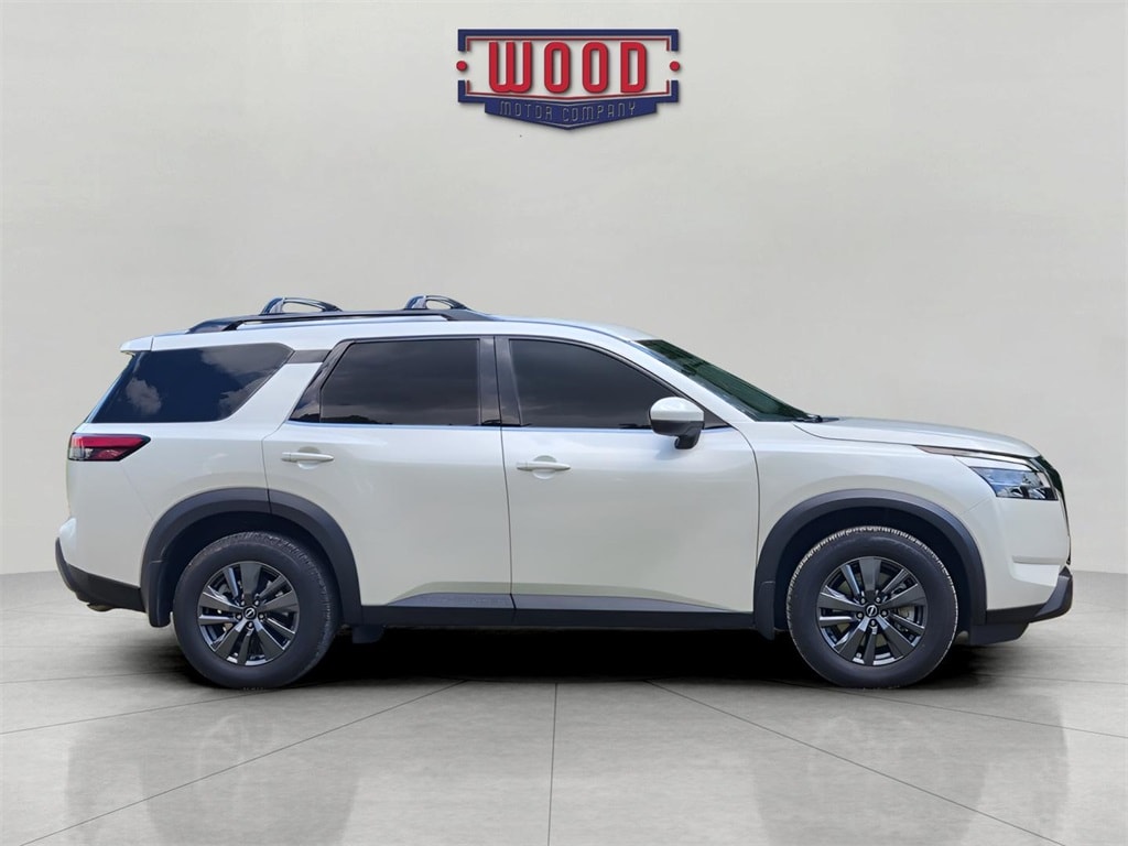 Used 2022 Nissan Pathfinder SV with VIN 5N1DR3BC8NC206667 for sale in Hurst, TX
