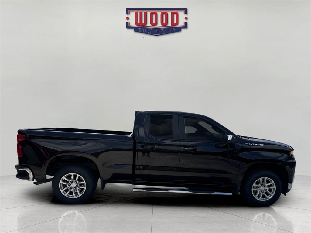 Used 2020 Chevrolet Silverado 1500 LT with VIN 1GCRWCED3LZ158027 for sale in Harrison, AR