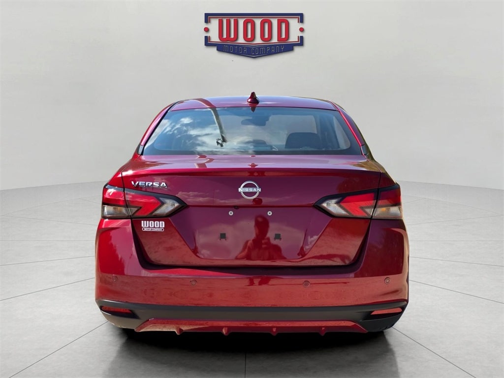 New 2025 Nissan Versa 1.6 SV Sedan