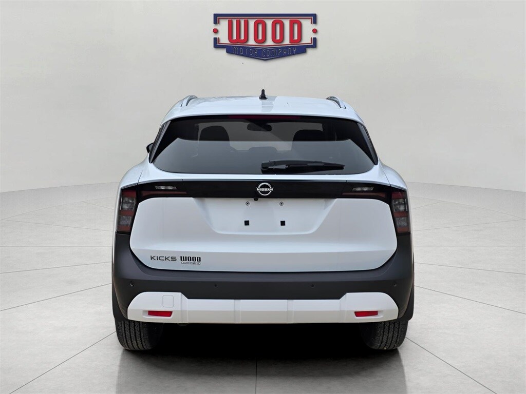 New 2026 Nissan Kicks SV SUV