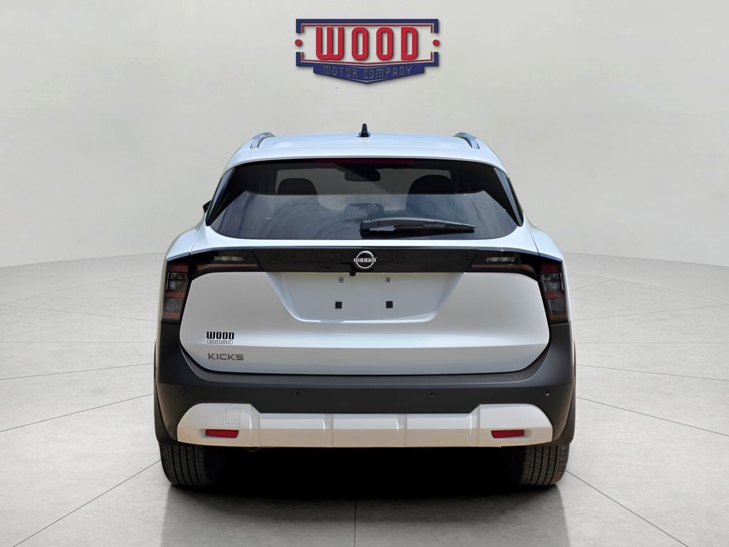 New 2026 Nissan Kicks SV SUV