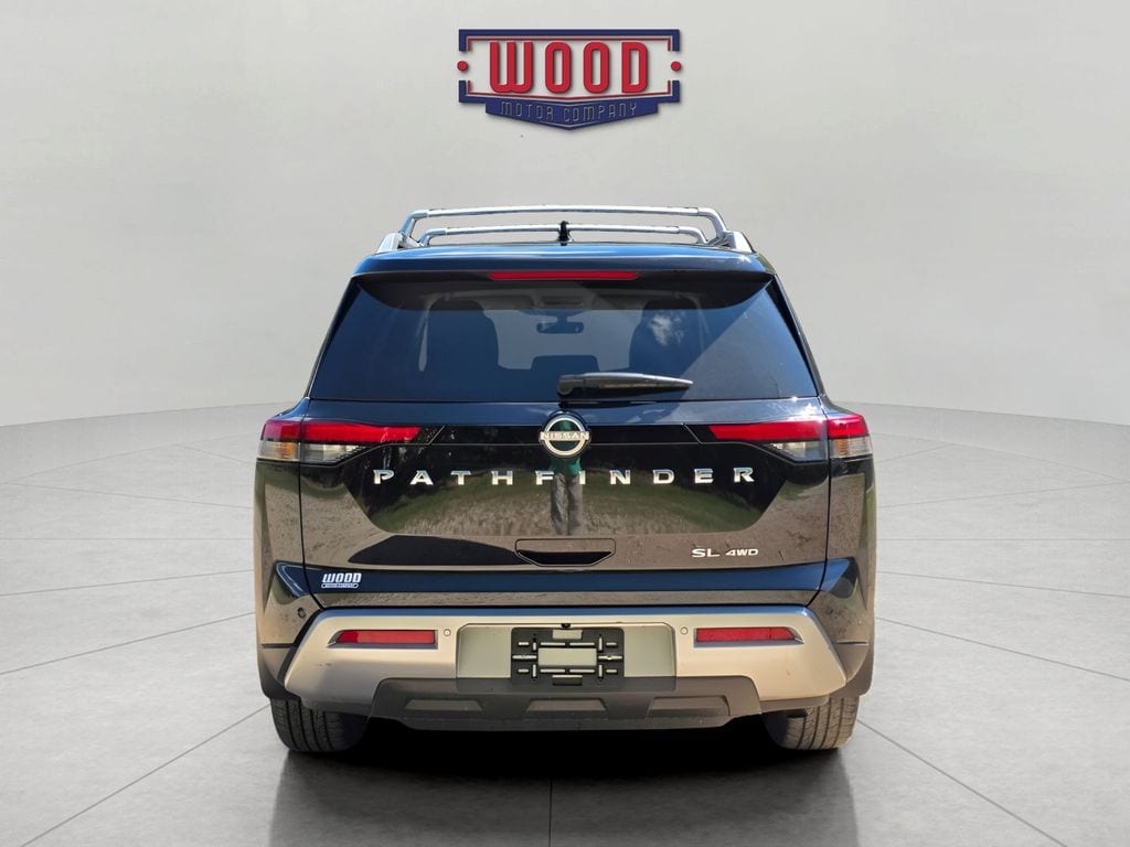 Used 2023 Nissan Pathfinder SL SUV