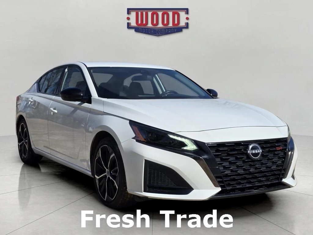 2024 Nissan Altima SR